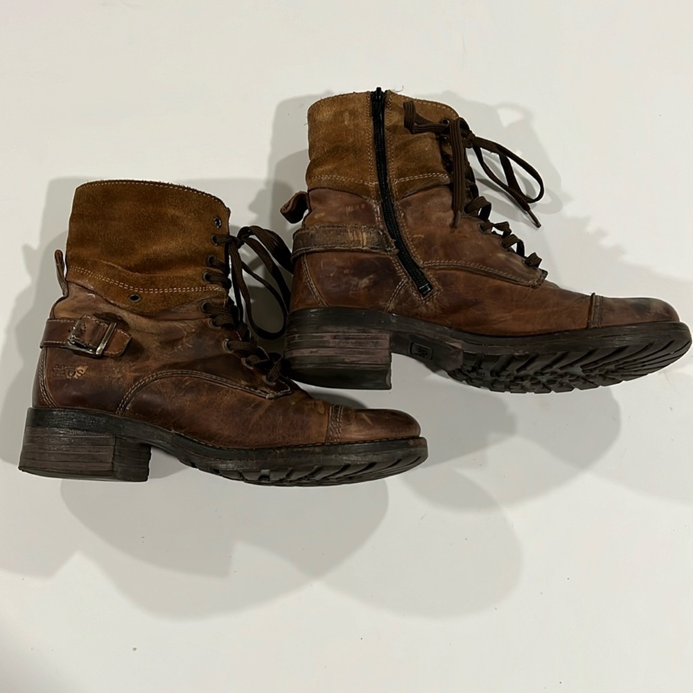 Taos‎ - suede and leather lace up combat boot, 40, brown